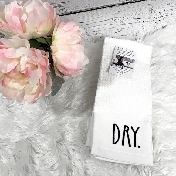 Rae Dunn Kitchen Towels NWT
